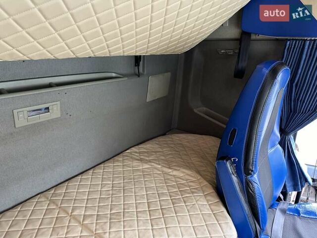 Белый Вольво FH 16, объемом двигателя 12.78 л и пробегом 860 тыс. км за 31500 $, фото 23 на Automoto.ua