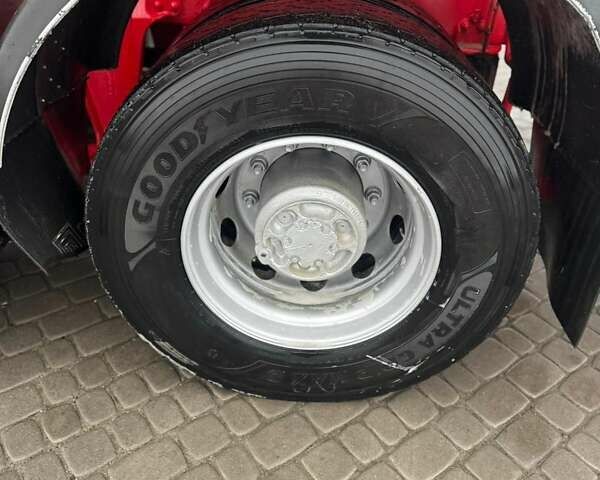 Черный Вольво FH 16, объемом двигателя 16 л и пробегом 122 тыс. км за 42000 $, фото 53 на Automoto.ua