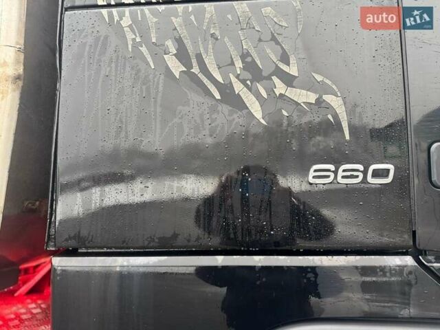 Черный Вольво FH 16, объемом двигателя 16 л и пробегом 122 тыс. км за 42000 $, фото 5 на Automoto.ua