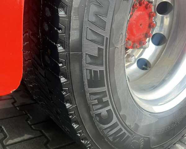 Червоний Вольво FH 16, об'ємом двигуна 0 л та пробігом 100 тис. км за 32500 $, фото 12 на Automoto.ua