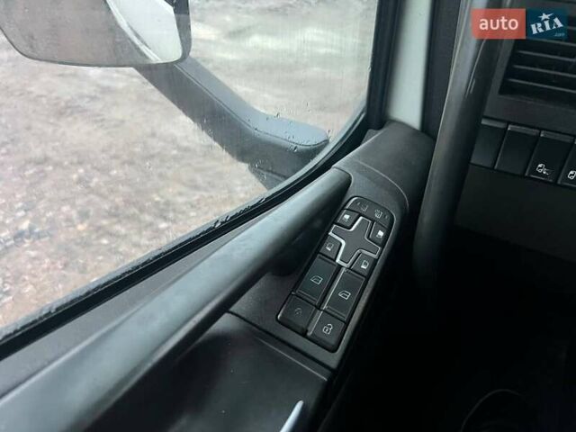 Вольво FH 16, объемом двигателя 0 л и пробегом 675 тыс. км за 187662 $, фото 25 на Automoto.ua