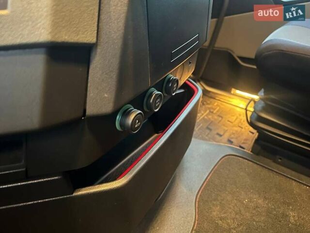 Вольво FH 16, объемом двигателя 0 л и пробегом 675 тыс. км за 187662 $, фото 10 на Automoto.ua