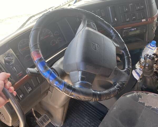 Вольво FH 16 2005 у Тернополі на Automoto.ua Вольво FH 16, об'ємом двигуна 16.1 л та пробігом 2 тис. км за 14000 $, фото 8 на Automoto.ua