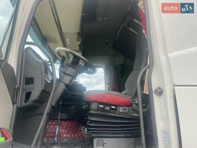 Вольво FH 16, объемом двигателя 0 л и пробегом 9 тыс. км за 31800 $, фото 10 на Automoto.ua
