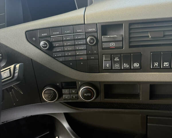 Вольво FH 16, объемом двигателя 0 л и пробегом 770 тыс. км за 44813 $, фото 18 на Automoto.ua