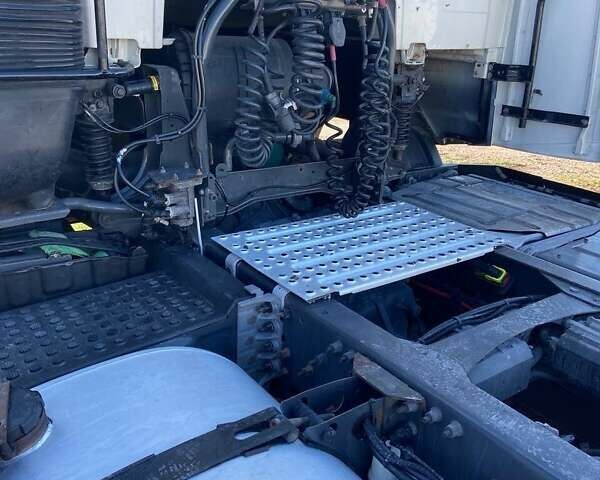 Вольво FH 16, объемом двигателя 0 л и пробегом 9 тыс. км за 31800 $, фото 21 на Automoto.ua