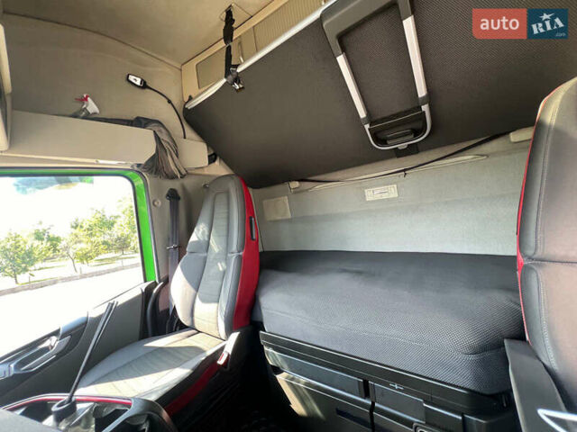 Вольво FH 16, объемом двигателя 0 л и пробегом 1000 тыс. км за 30782 $, фото 7 на Automoto.ua