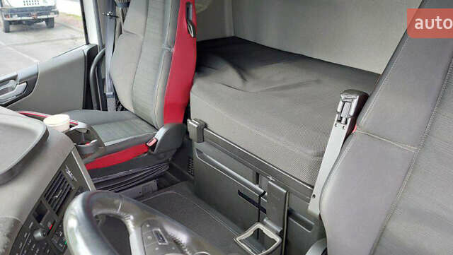 Вольво FH 16, объемом двигателя 12.6 л и пробегом 840 тыс. км за 39800 $, фото 8 на Automoto.ua