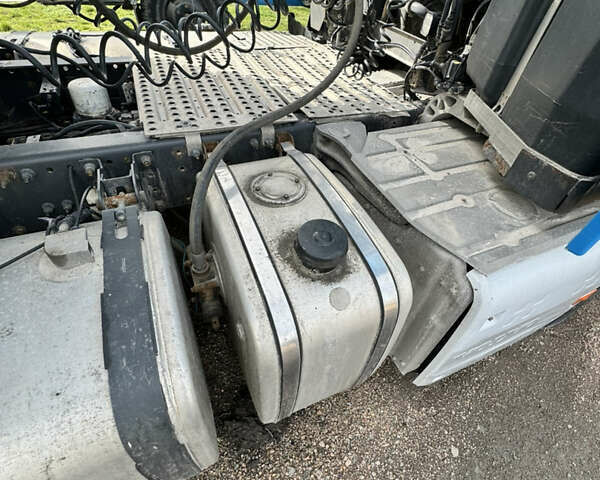 Синій Вольво FH 16, об'ємом двигуна 12.78 л та пробігом 743 тис. км за 37999 $, фото 7 на Automoto.ua