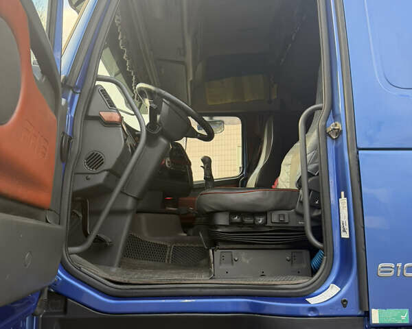 Синий Вольво FH 16, объемом двигателя 16.12 л и пробегом 724 тыс. км за 34000 $, фото 8 на Automoto.ua