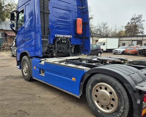 Синий Вольво FH 16, объемом двигателя 12.8 л и пробегом 1 тыс. км за 28500 $, фото 18 на Automoto.ua