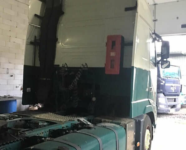 Зеленый Вольво FH 16, объемом двигателя 0 л и пробегом 920 тыс. км за 21750 $, фото 7 на Automoto.ua