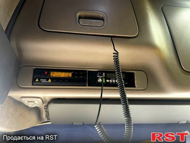 Белый Вольво ФХ, объемом двигателя 12.1 л и пробегом 1000 тыс. км за 19000 $, фото 4 на Automoto.ua