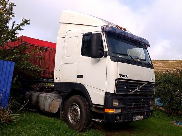 Белый Вольво ФХ, объемом двигателя 0.12 л и пробегом 800 тыс. км за 7000 $, фото 1 на Automoto.ua