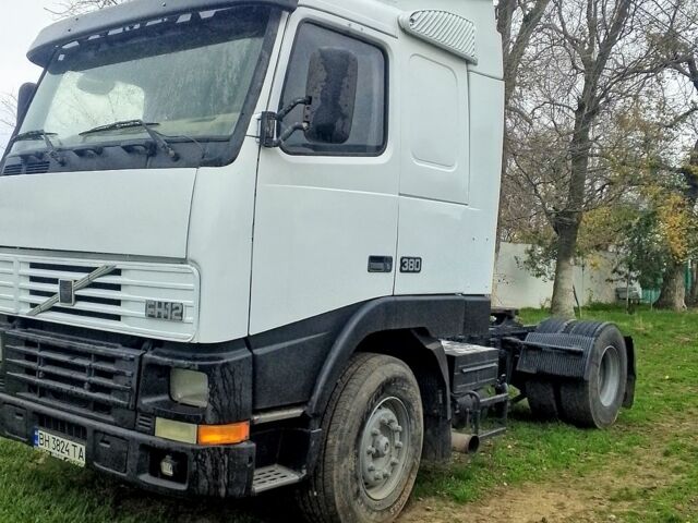 Белый Вольво ФХ, объемом двигателя 12 л и пробегом 0 тыс. км за 7500 $, фото 1 на Automoto.ua