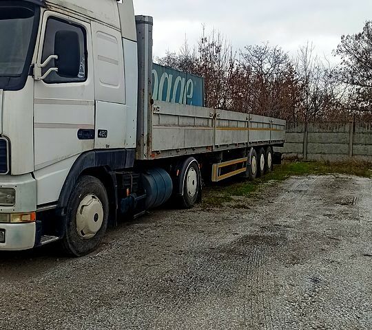 Белый Вольво ФХ, объемом двигателя 12 л и пробегом 0 тыс. км за 8500 $, фото 1 на Automoto.ua