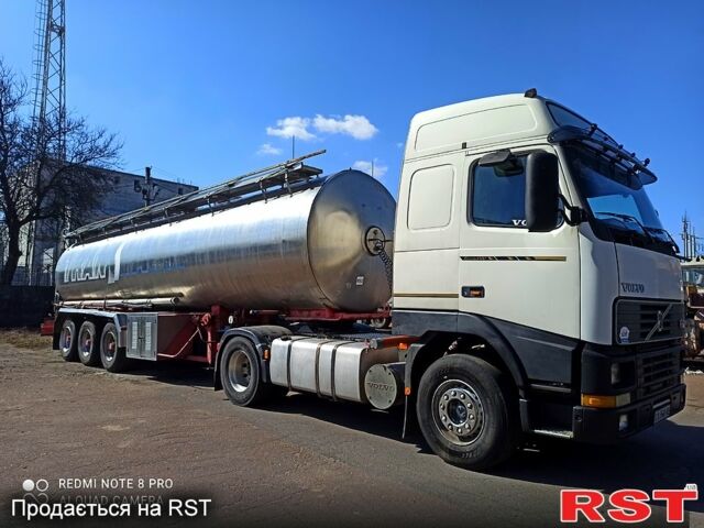 Белый Вольво ФХ, объемом двигателя 12.1 л и пробегом 1000 тыс. км за 8700 $, фото 2 на Automoto.ua