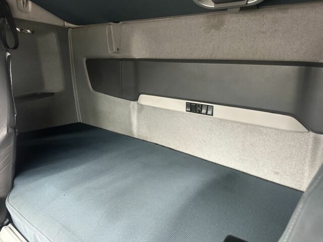 Вольво ФХ, объемом двигателя 0 л и пробегом 0 тыс. км за 21000 $, фото 7 на Automoto.ua