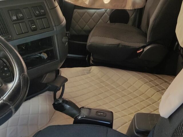 Вольво FH, об'ємом двигуна 0 л та пробігом 0 тис. км за 27000 $, фото 2 на Automoto.ua