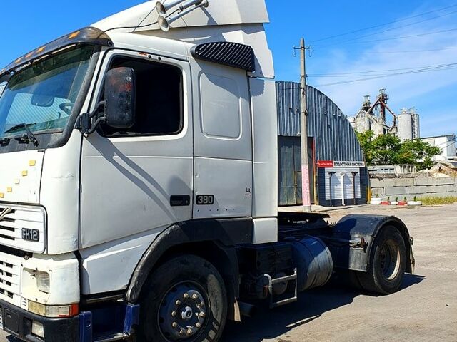 Вольво ФХ, объемом двигателя 12 л и пробегом 10000 тыс. км за 4000 $, фото 1 на Automoto.ua