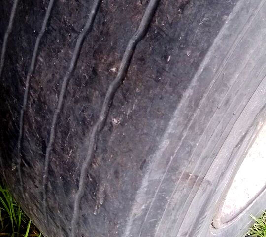 Вольво ФХ, объемом двигателя 13.8 л и пробегом 111 тыс. км за 4500 $, фото 1 на Automoto.ua