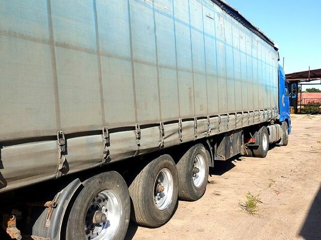 Вольво ФХ, объемом двигателя 12 л и пробегом 800 тыс. км за 8000 $, фото 4 на Automoto.ua