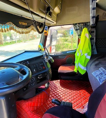 Вольво ФХ, объемом двигателя 12.8 л и пробегом 1210 тыс. км за 14900 $, фото 1 на Automoto.ua