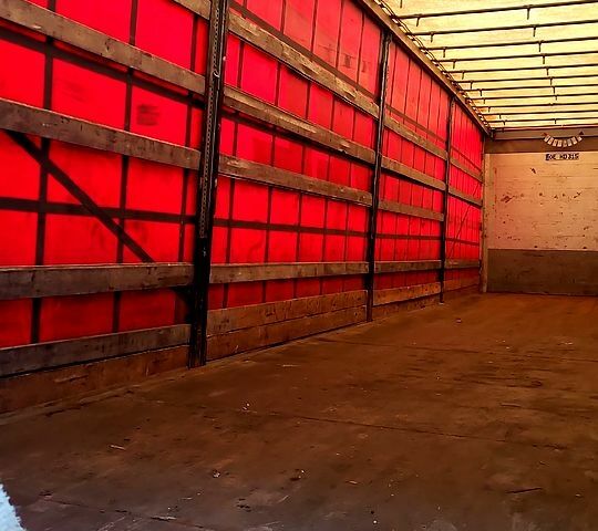 Вольво ФХ, объемом двигателя 12.8 л и пробегом 1210 тыс. км за 14900 $, фото 4 на Automoto.ua