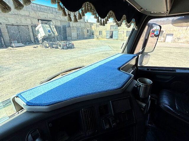Вольво ФХ, объемом двигателя 12.8 л и пробегом 0 тыс. км за 21500 $, фото 8 на Automoto.ua