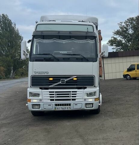 Вольво ФХ, объемом двигателя 0 л и пробегом 0 тыс. км за 6000 $, фото 2 на Automoto.ua