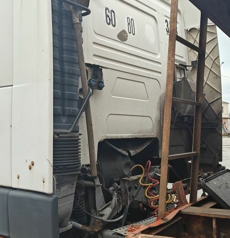 Вольво ФХ, объемом двигателя 0 л и пробегом 0 тыс. км за 3500 $, фото 3 на Automoto.ua
