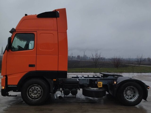 Вольво ФХ, объемом двигателя 0 л и пробегом 0 тыс. км за 5000 $, фото 2 на Automoto.ua