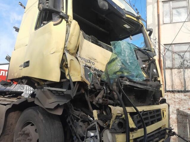 Вольво ФХ, объемом двигателя 0 л и пробегом 0 тыс. км за 238 $, фото 1 на Automoto.ua