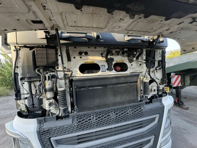 Вольво ФХ, объемом двигателя 0 л и пробегом 0 тыс. км за 35000 $, фото 7 на Automoto.ua