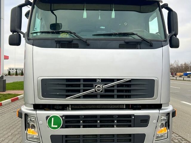 Серый Вольво ФХ, объемом двигателя 12.8 л и пробегом 0 тыс. км за 20800 $, фото 1 на Automoto.ua