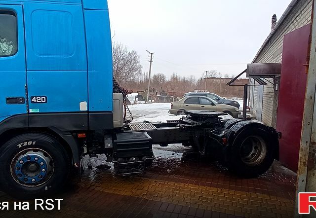 Синій Вольво FH, об'ємом двигуна 12.1 л та пробігом 90 тис. км за 8500 $, фото 4 на Automoto.ua