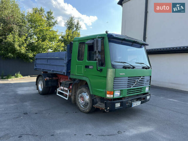 Зелений Вольво FL 10, об'ємом двигуна 9.6 л та пробігом 795 тис. км за 9700 $, фото 8 на Automoto.ua