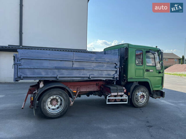 Зелений Вольво FL 10, об'ємом двигуна 9.6 л та пробігом 795 тис. км за 9700 $, фото 10 на Automoto.ua