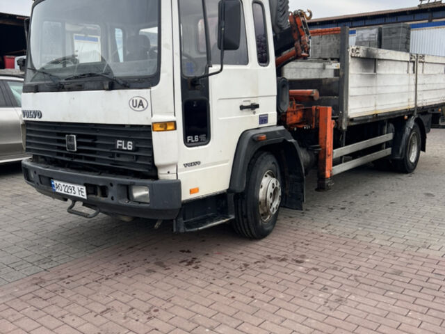 Білий Вольво FL 6, об'ємом двигуна 5.5 л та пробігом 300 тис. км за 17999 $, фото 18 на Automoto.ua