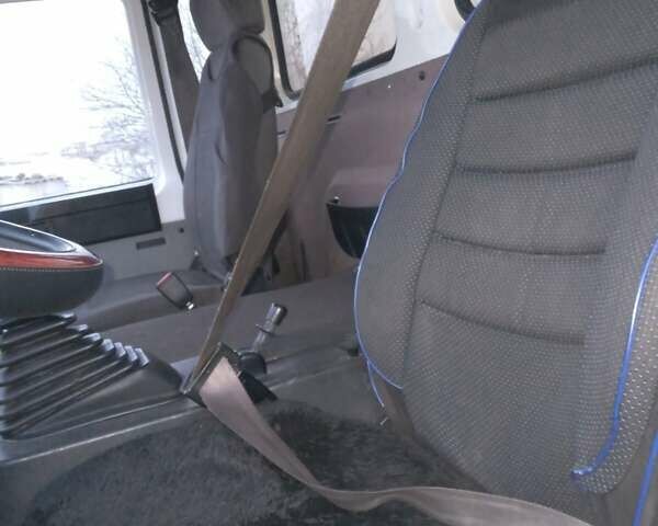 Білий Вольво FL 6, об'ємом двигуна 5.48 л та пробігом 980 тис. км за 25500 $, фото 13 на Automoto.ua