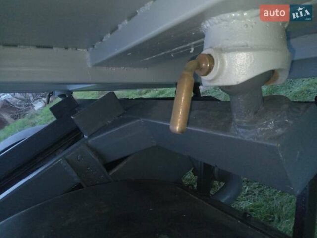 Білий Вольво FL 6, об'ємом двигуна 5.48 л та пробігом 980 тис. км за 25500 $, фото 3 на Automoto.ua