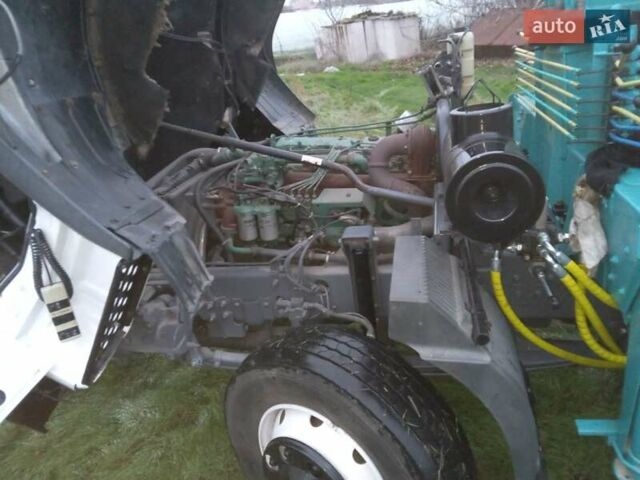 Білий Вольво FL 6, об'ємом двигуна 5.48 л та пробігом 980 тис. км за 25500 $, фото 15 на Automoto.ua