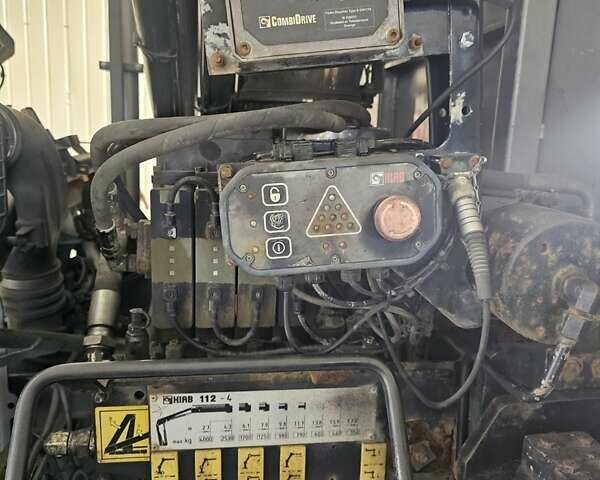 Белый Вольво FL 6, объемом двигателя 5.5 л и пробегом 185 тыс. км за 38000 $, фото 22 на Automoto.ua