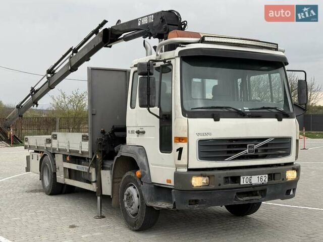 Білий Вольво FL 6, об'ємом двигуна 0 л та пробігом 185 тис. км за 36000 $, фото 2 на Automoto.ua
