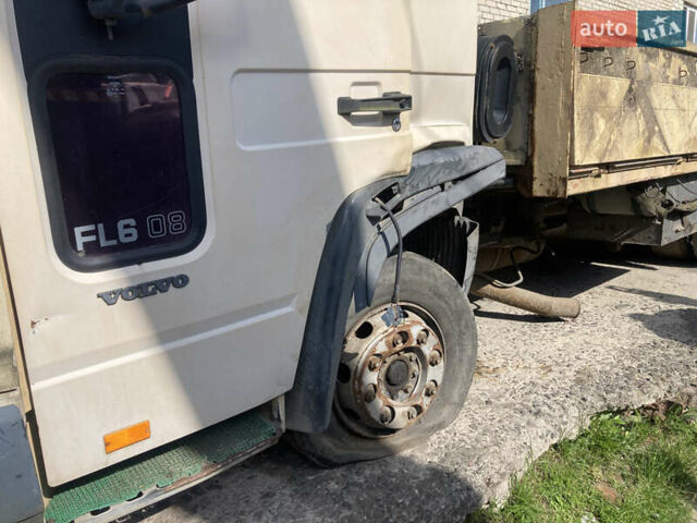 Вольво FL 6, об'ємом двигуна 0 л та пробігом 320 тис. км за 4800 $, фото 4 на Automoto.ua