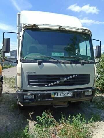 Вольво FL 6 2005 в Кременчуге на Automoto.ua Вольво FL 6, объемом двигателя 5.5 л и пробегом 500 тыс. км за 11000 $, фото 1 на Automoto.ua