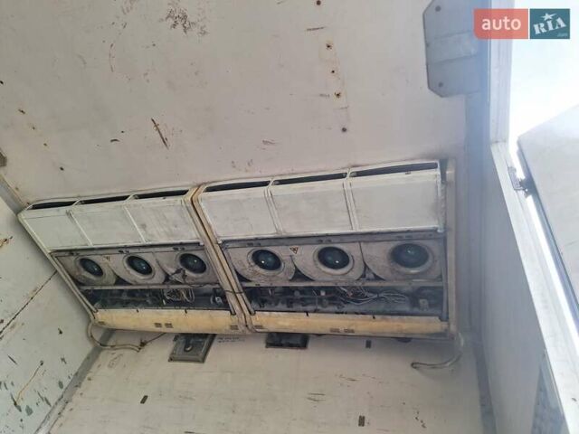 Вольво FL 6 2003 в Днепре (Днепропетровске) на Automoto.ua Желтый Вольво FL 6, объемом двигателя 6 л и пробегом 600 тыс. км за 9000 $, фото 8 на Automoto.ua