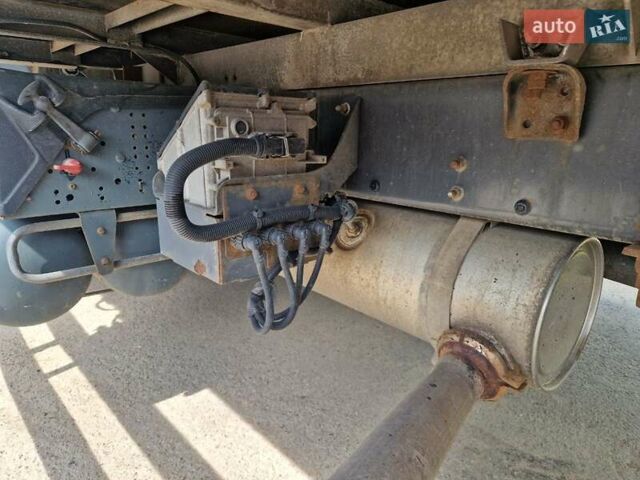 Белый Вольво FL 7, объемом двигателя 7.2 л и пробегом 551 тыс. км за 17000 $, фото 7 на Automoto.ua