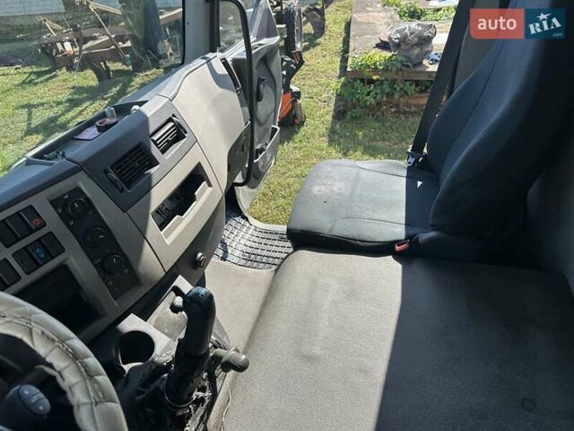 Білий Вольво FL 7, об'ємом двигуна 7.2 л та пробігом 513 тис. км за 18500 $, фото 9 на Automoto.ua
