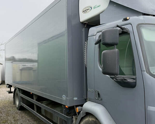 Сірий Вольво FL 7, об'ємом двигуна 7.1 л та пробігом 486 тис. км за 29900 $, фото 26 на Automoto.ua